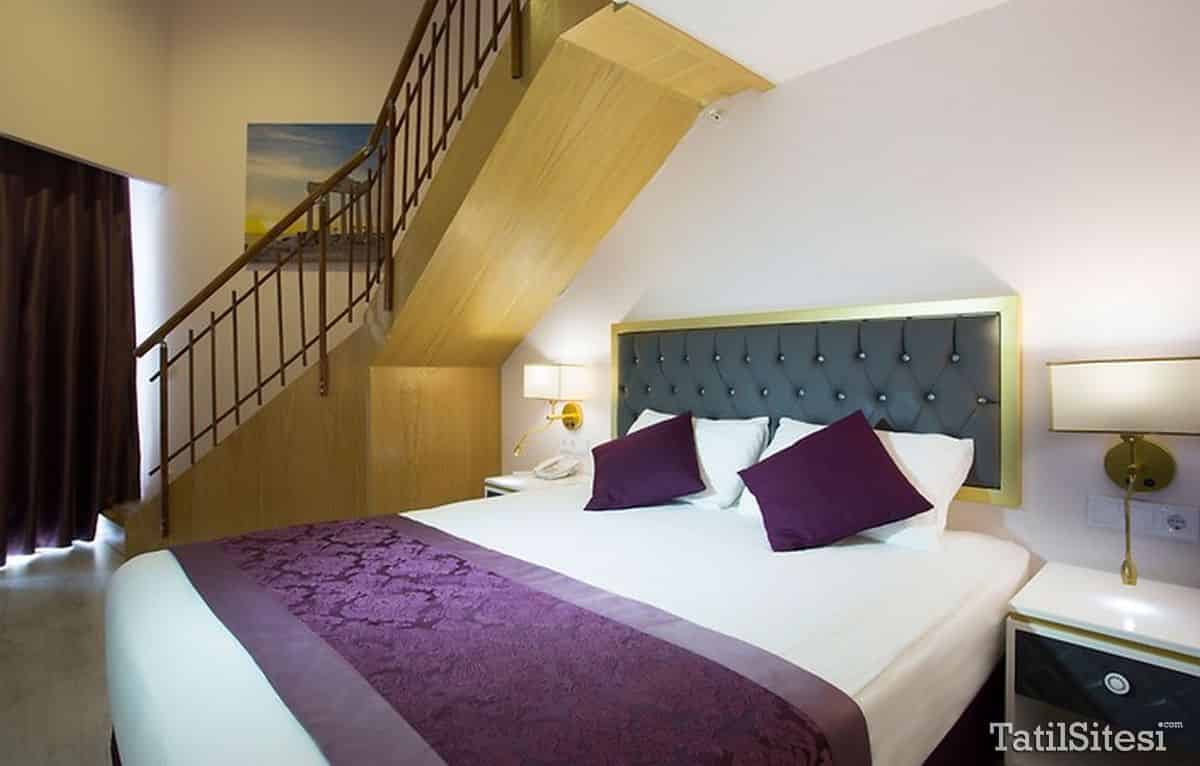 Water Side Resort & Spa